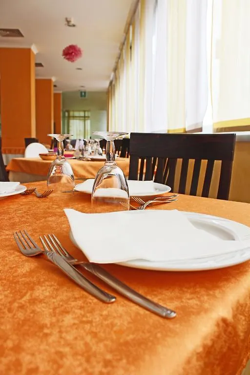 Hotel Colombo Rimini 3*,  Italien