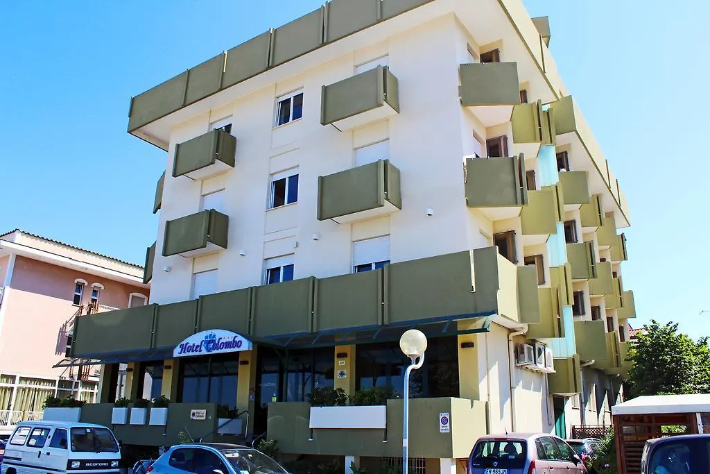 Hotel Colombo Rimini 3*,