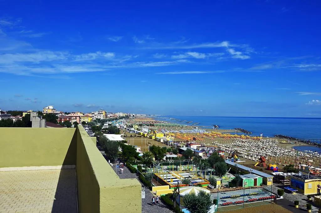 Hotel Colombo Rimini 3*,  Italien