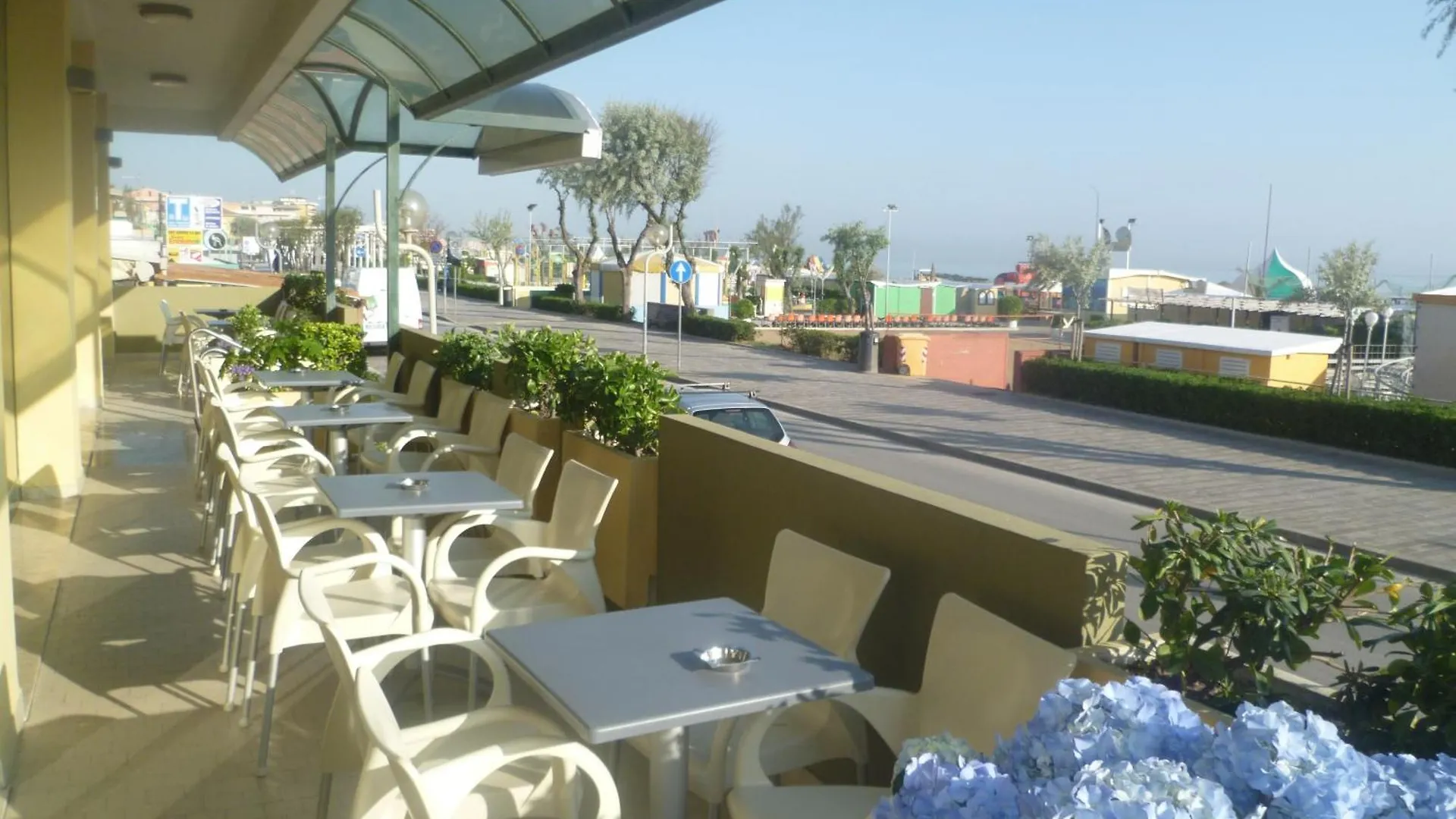 Hotel Colombo Rimini 3*,  Italien